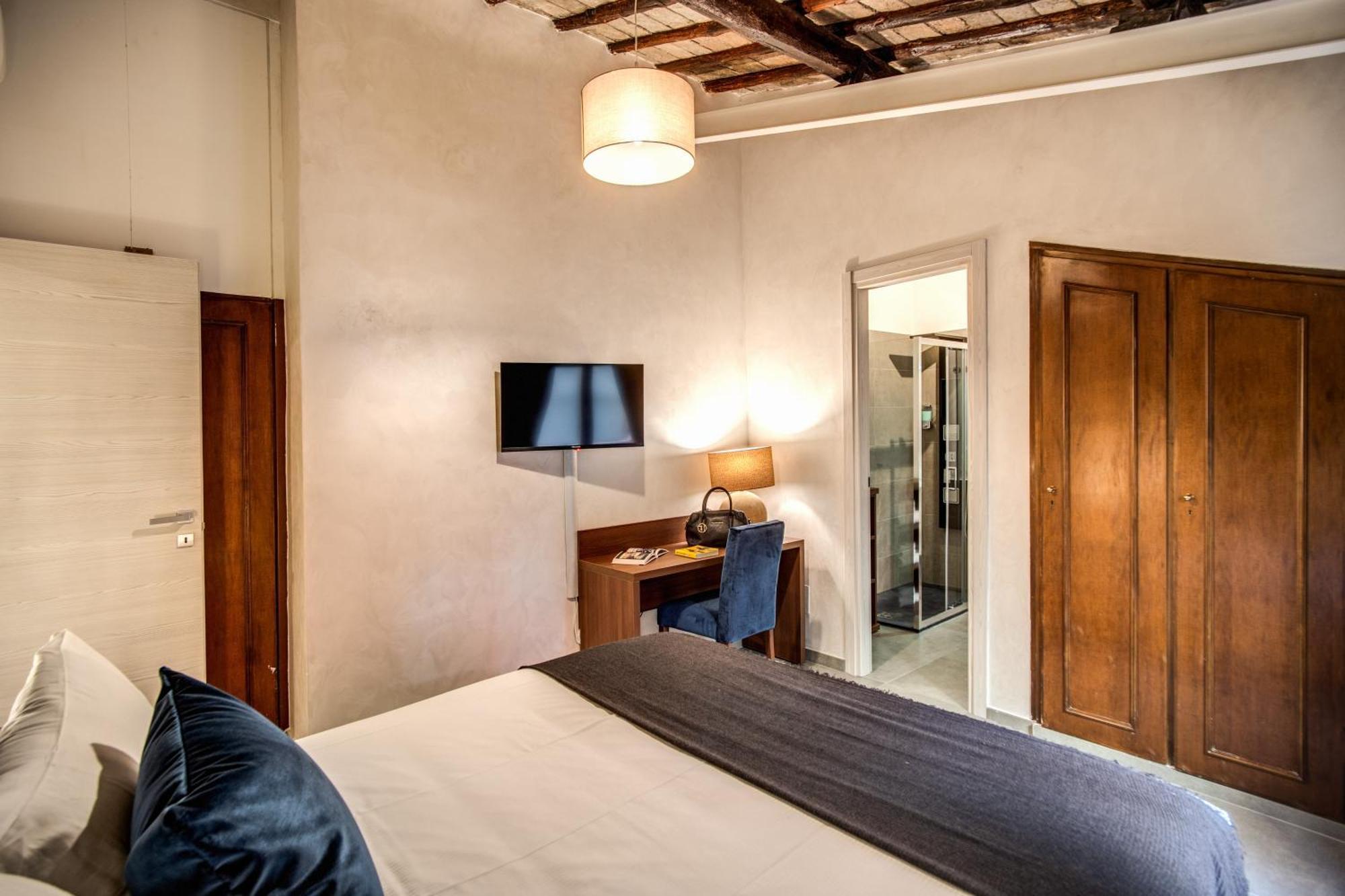 Tritone House Roma